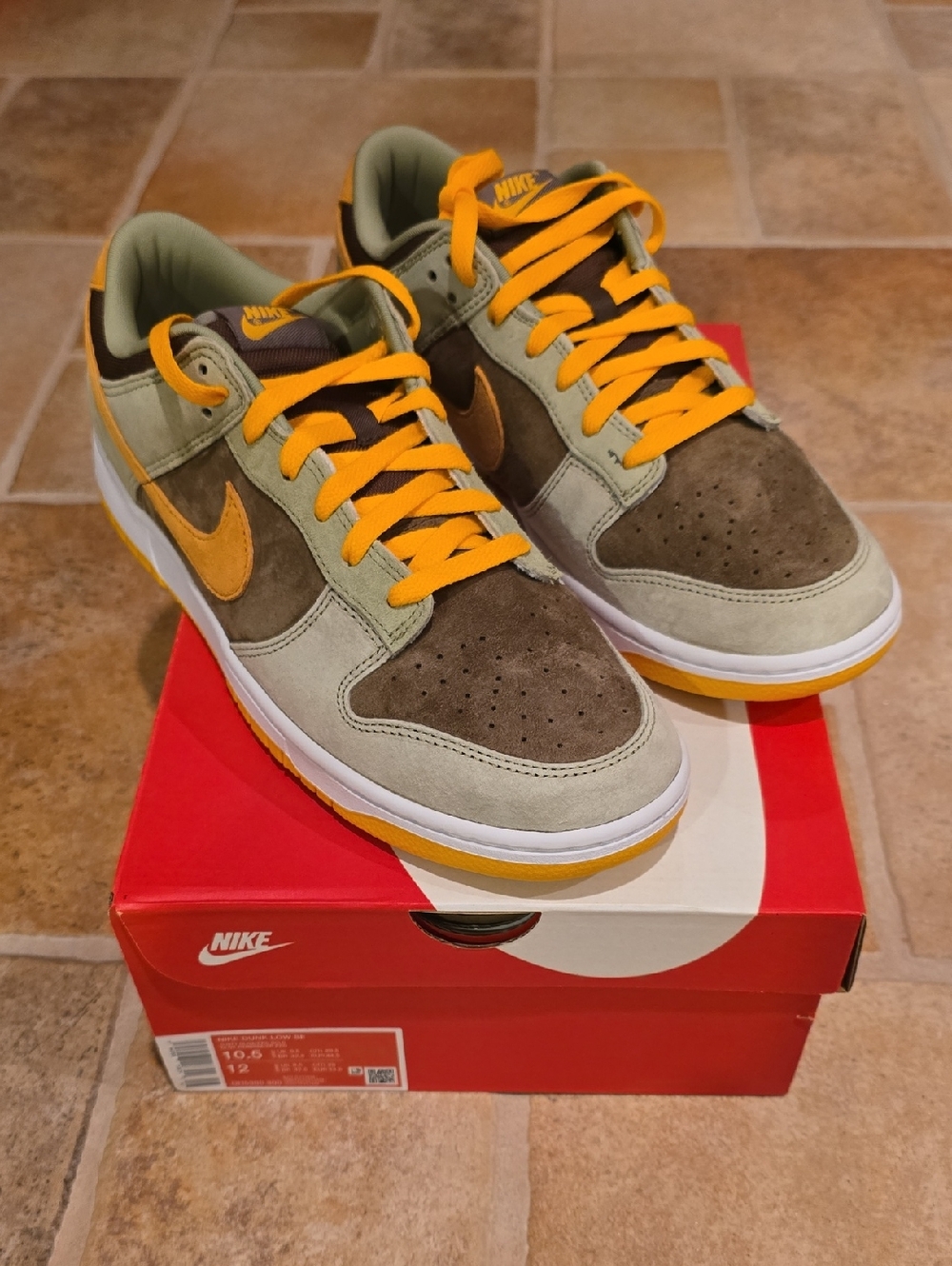 Nike Dunk Low SE Dusty Olive DH5360 300 Size 10.5 (New)!